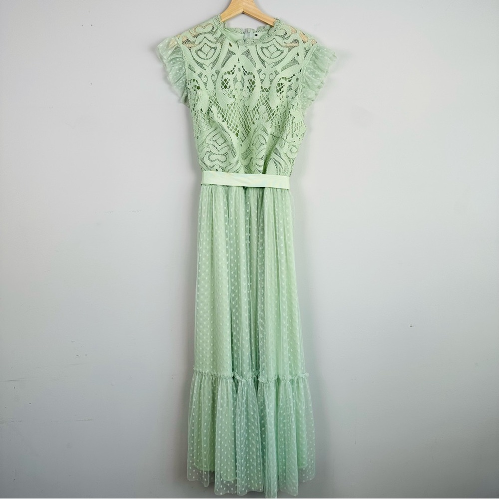 Like New dress size large fits like X-Large